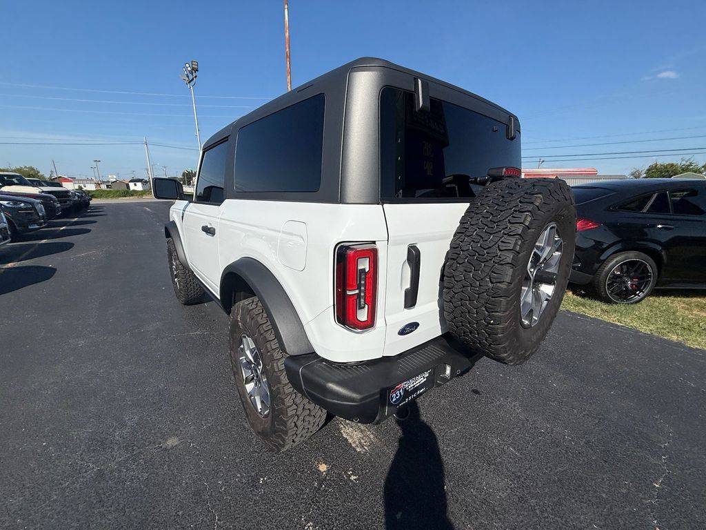 Used 2025 Ford Bronco Badlands AWD/4WD image 6