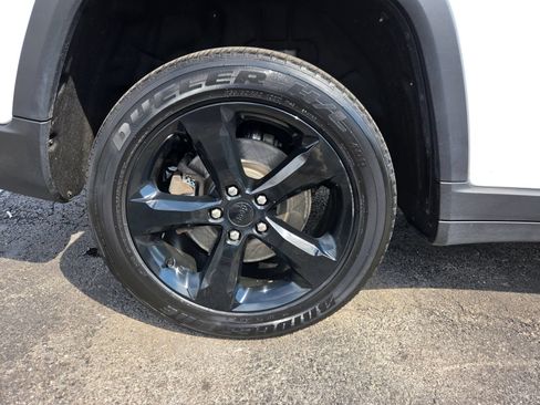 Used 2021 Jeep Grand Cherokee L Laredo AWD/4WD image 50