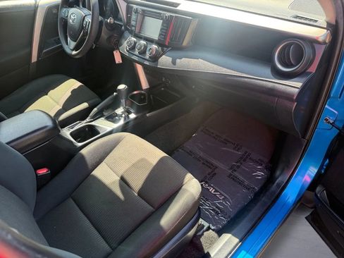 Used 2018 Toyota RAV4 LE image 26