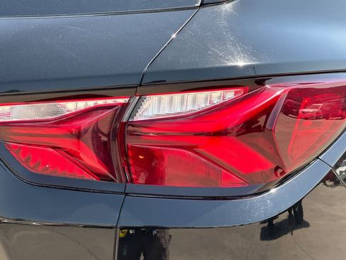 Used 2019 Chevrolet Blazer RS AWD/4WD image 35