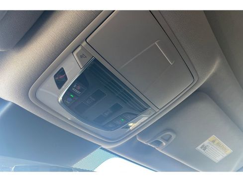 Certified 2023 Acura MDX SH-AWD w/ Technology Package image 24