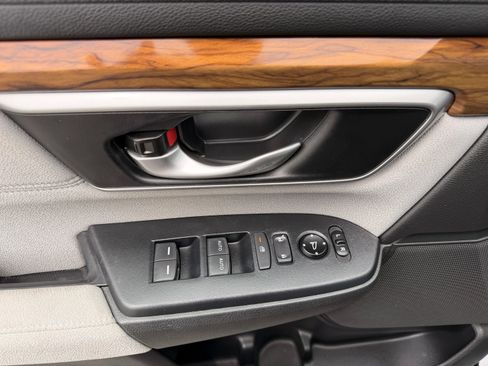 Used 2019 Honda CR-V EX image 12