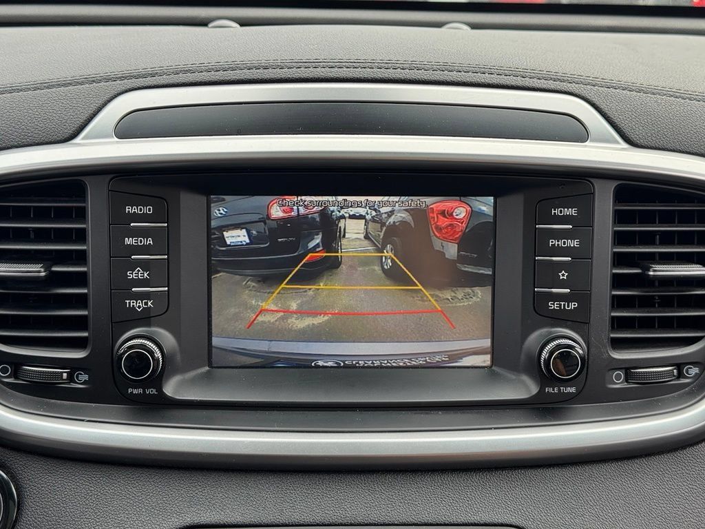Used 2020 Kia Sorento EX AWD/4WD image 4
