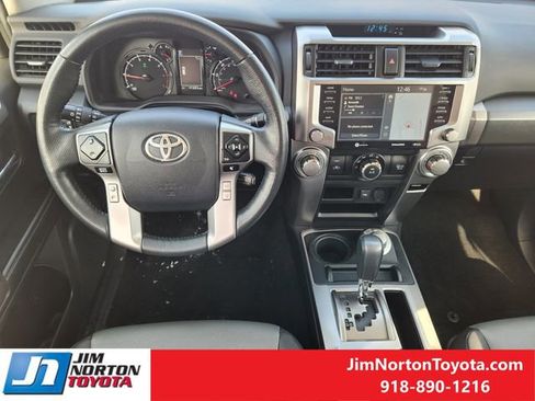 Used 2024 Toyota 4Runner SR5 Premium image 28