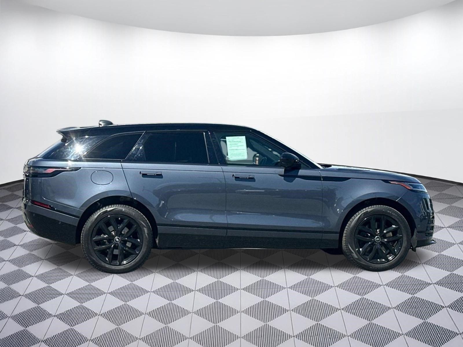 Certified 2026 Land Rover Range Rover Velar Dynamic SE AWD/4WD image 8