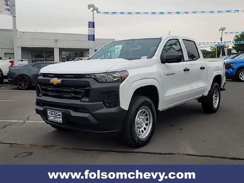 New 2026 Chevrolet Colorado W/T image 5