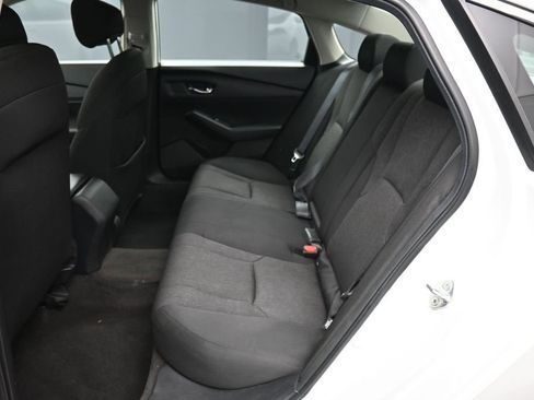 Certified 2023 Honda Accord EX image 21