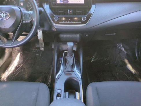 Certified 2023 Toyota Corolla LE image 17