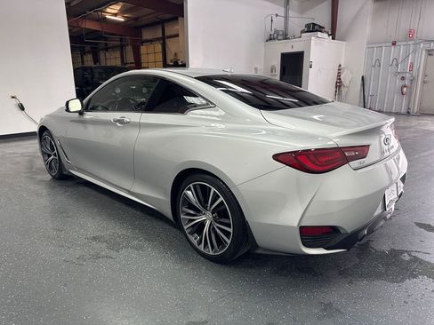 Used 2017 INFINITI Q60 w/ Premium Plus Package 2.0T image 6