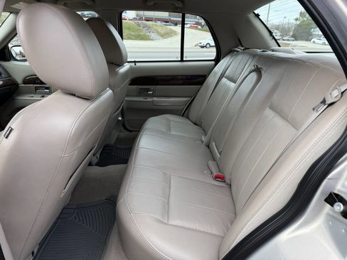 Used 2011 Mercury Grand Marquis LS image 15