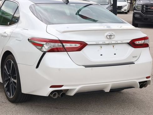Used 2019 Toyota Camry XSE w/ Driver Assist Package FWD image 6