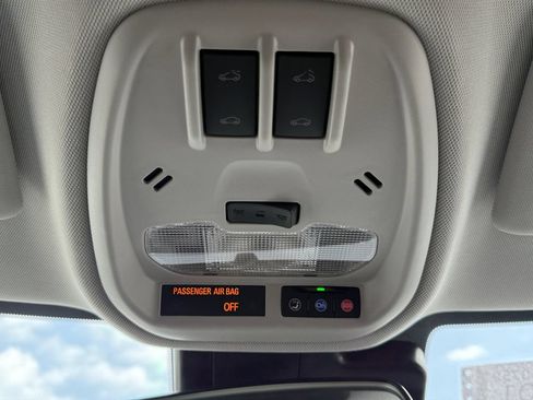 New 2026 Chevrolet Trax ACTIV w/ Sunroof Package FWD image 18