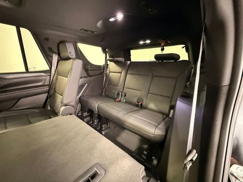 Used 2022 Chevrolet Tahoe Z71 AWD/4WD image 19