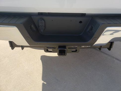 Used 2022 Ford F250 XL w/ Power Equipment Group RWD image 23