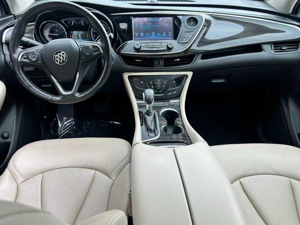 Used 2020 Buick Envision Essence FWD image 12