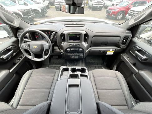 New 2025 Chevrolet Silverado 1500 Custom image 20