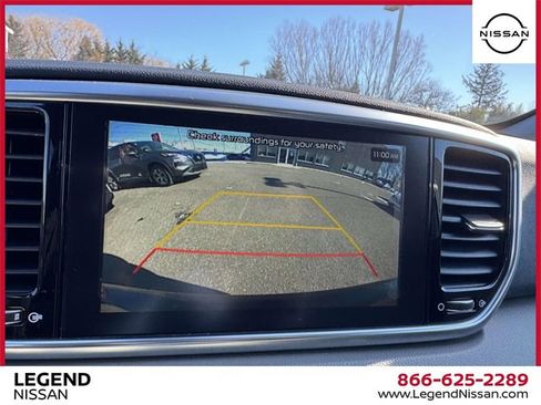 Used 2021 Kia Sportage EX w/ EX Technology Package image 25