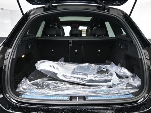New 2026 Mercedes-Benz GLC 300 4MATIC image 24