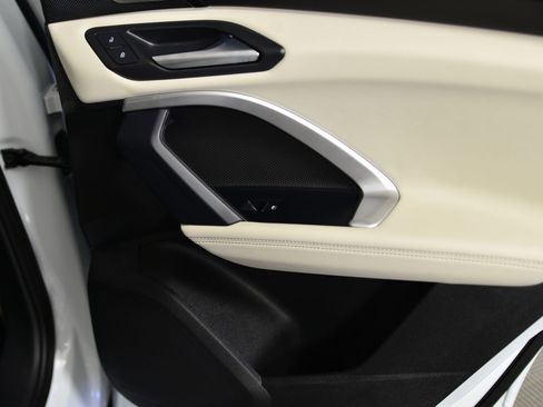 Used 2025 Audi Q5 Premium Plus image 26