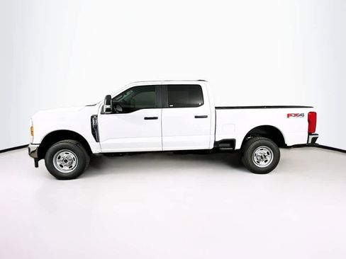 New 2026 Ford F250 XL w/ FX4 Off-Road Package image 3