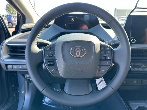 New 2026 Toyota Prius LE image 18