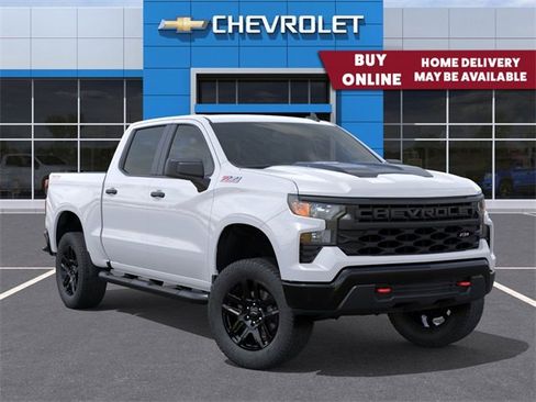 New 2026 Chevrolet Silverado 1500 Custom Trail Boss w/ LPO, Dark Essentials Package image 1