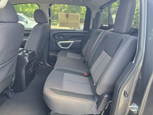 Certified 2024 Nissan Titan SV w/ SV Convenience Package AWD/4WD image 13