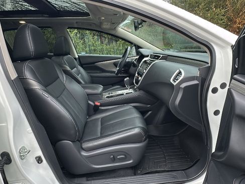 Used 2018 Nissan Murano Platinum image 25