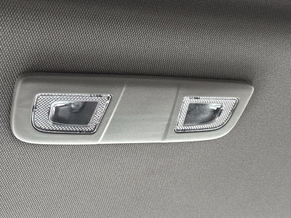 New 2026 Chevrolet Silverado 2500 Custom w/ Custom Value Package AWD/4WD image 19