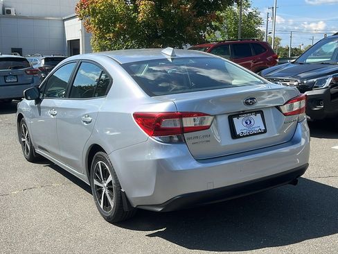 Used 2020 Subaru Impreza 2.0i Premium image 7