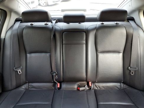 Used 2017 Acura RLX w/ Advance Package image 28