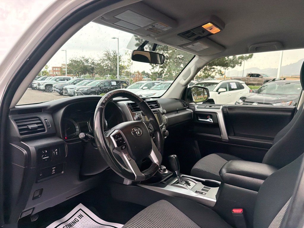 Used 2016 Toyota 4Runner SR5 AWD/4WD image 24
