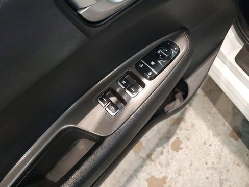 Used 2020 Kia Optima LX image 13