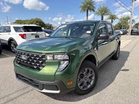 Used 2025 Ford Maverick XLT w/ Equipment Group 302A AWD/4WD image 3