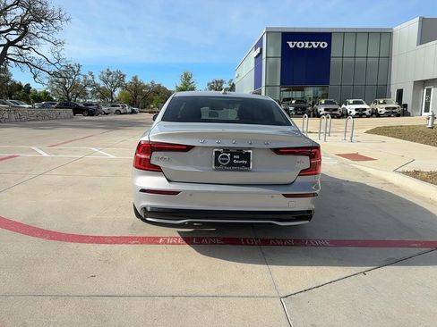 Certified 2024 Volvo S60 B5 Plus image 5