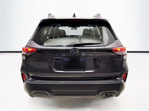 Used 2025 Subaru Forester image 6