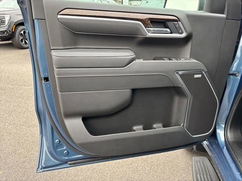 New 2026 GMC Sierra 1500 Elevation w/ Preferred Package image 11
