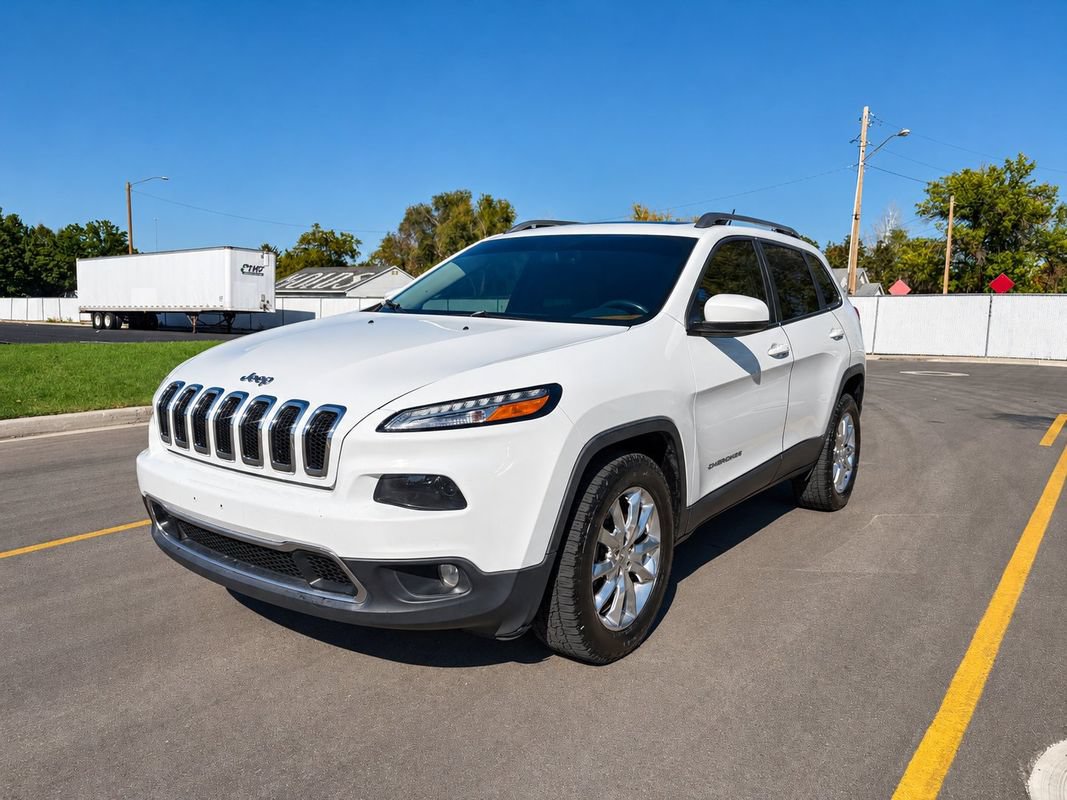 Used 2015 Jeep Cherokee Limited AWD/4WD image 1