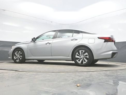 Used 2021 Nissan Altima 2.5 S image 30