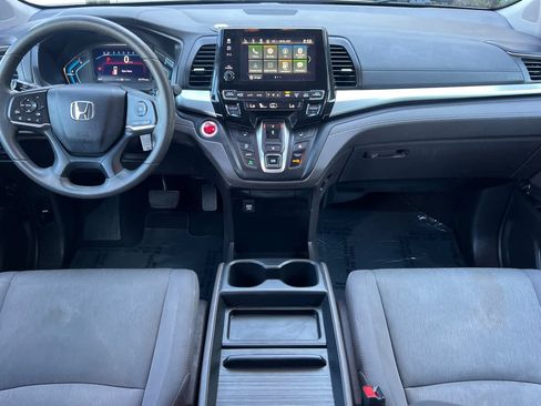 Used 2020 Honda Odyssey EX image 3
