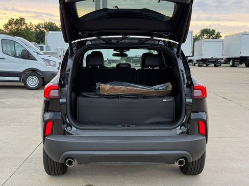 New 2026 Ford Escape ST-Line w/ Tech Pack #1 AWD/4WD image 21