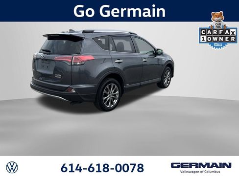 Used 2018 Toyota RAV4 Limited AWD/4WD image 8