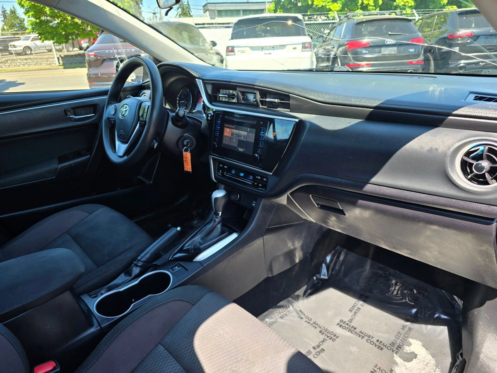 Used 2019 Toyota Corolla LE FWD image 10