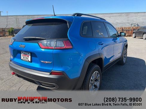 Used 2021 Jeep Cherokee Trailhawk AWD/4WD image 7