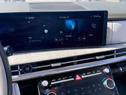 Used 2025 Hyundai Santa Fe Calligraphy image 11