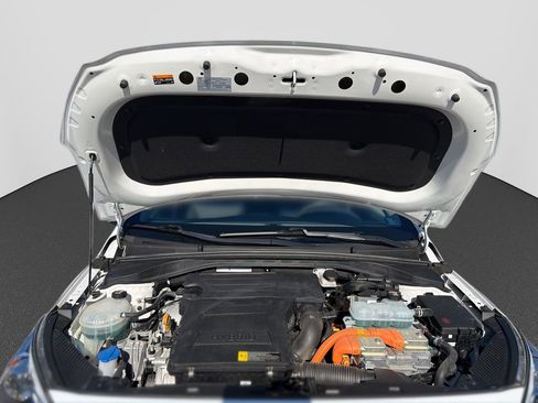 Used 2019 Hyundai Ioniq SEL image 40