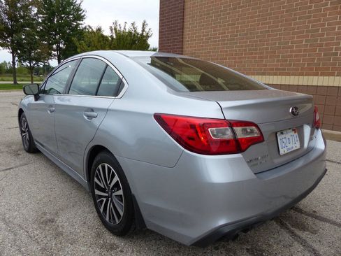 Used 2018 Subaru Legacy 2.5i w/ Alloy Wheel Package AWD/4WD image 7