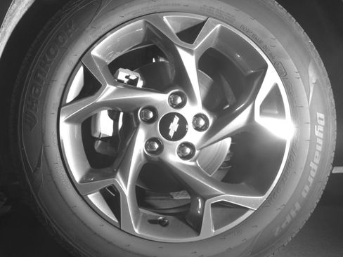 Used 2025 Chevrolet Trax LT w/ LT Convenience Package FWD image 15