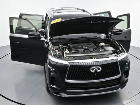 Used 2025 INFINITI QX80 Luxe w/ Exterior Package AWD/4WD image 43
