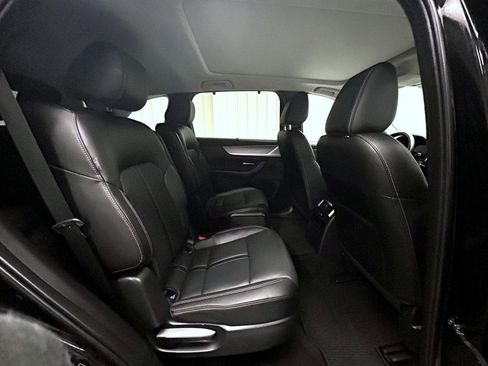 Certified 2024 MAZDA CX-90 Plug-In Hybrid w/ Premium Pkg image 18